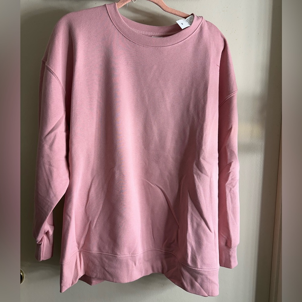 Dusty Pink Crew Neck Sweater with Relaxed Fit